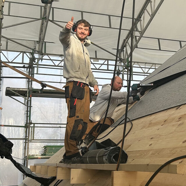 Gustav Madsen, Tømrerlærling, CP BYG