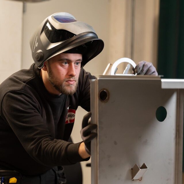 Simon Hindhede Jarren, klejnsmed-lærling JEROS