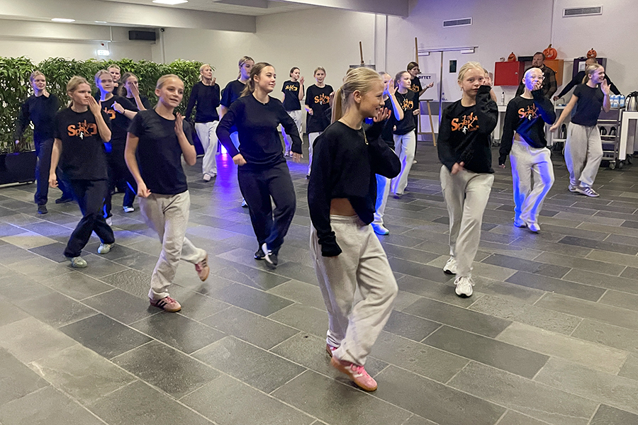 Spektaklet1 Spektaklet1